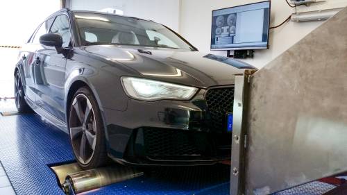 Chiptuning torpedoes the Audi RS3 to over 400 hp